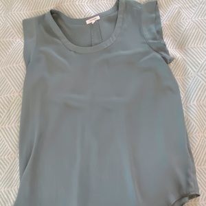 Pleione Cap-Sleeve Scoop Neck Dress Shirt, M